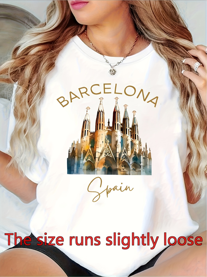 Street Fashion Trends 2025 - Kadınlar için Barselona Mimari Grafik Tişörtü