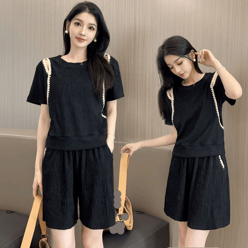 Kore Moda Kapalı Omuz T-Shirt  - Street Fashion In Korea incelemesi ve fiyatı