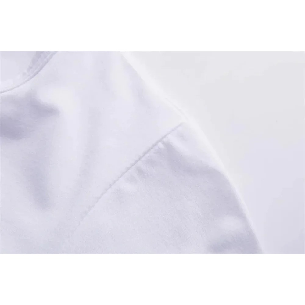 Minimalist Göğüs Baskılı Küçük - Street Fashion Logo incelemesi ve fiyatı